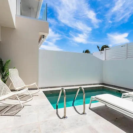 Ada Πουέρτο Ντελ Κάρμεν