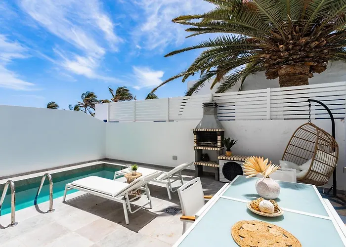 Ada Πουέρτο Ντελ Κάρμεν