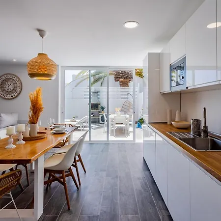 Ada 빌라 푸에르토 델 카르멘