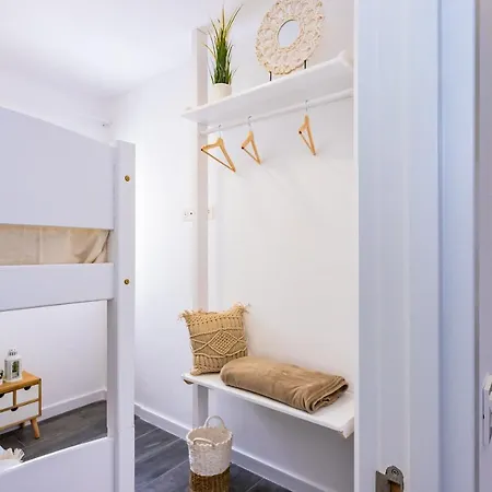 Ada 푸에르토 델 카르멘