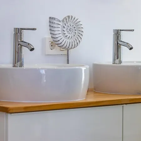 Ada بويرتو ذيل كارمين