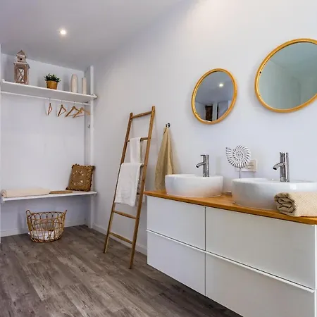 Ada بويرتو ذيل كارمين